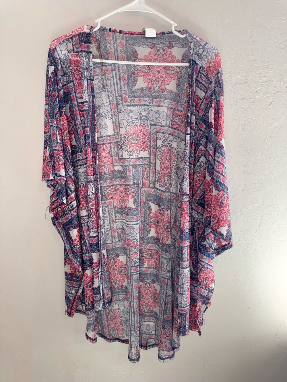 PerSeption Concept Lightweight Pink & Navy Printed Kimono Cardigan - Women